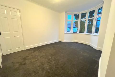 1 bedroom flat to rent, Warstones Crescent, Penn, Wolverhampton, WV4