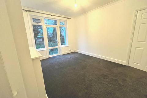 1 bedroom flat to rent, Warstones Crescent, Penn, Wolverhampton, WV4