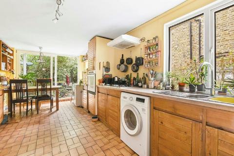 3 bedroom terraced house for sale, Cressida Road  Whitehall Park N19 3JW