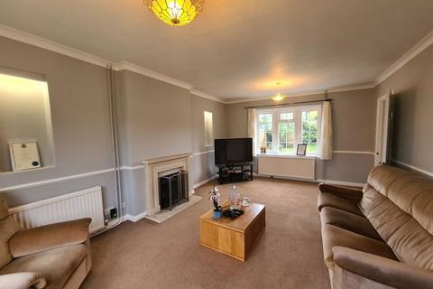 4 Crabtree Lane, Great Bookham, Leatherhead, KT23 4PF