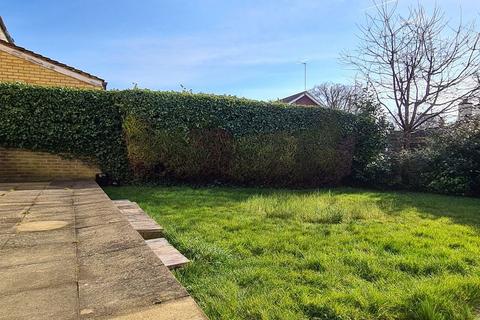 4 Crabtree Lane, Great Bookham, Leatherhead, KT23 4PF