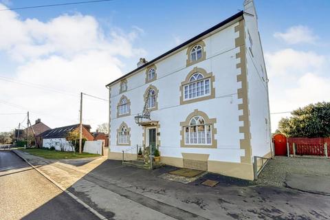 6 bedroom detached house for sale, Llandysilio, Llanymynech