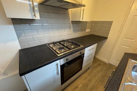 2 bedroom house to rent, Grosvenor Road, Wavertree, Liverpool