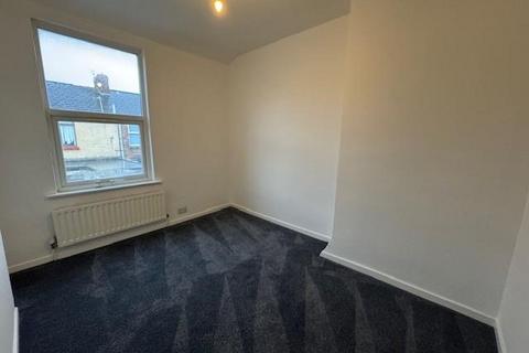 2 bedroom house to rent, Grosvenor Road, Wavertree, Liverpool