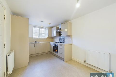 6 Lady Royd Close, Bradford, BD8 0FD