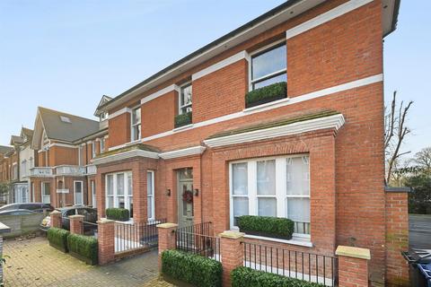 1 bedroom flat for sale, Heathfield Road, Acton