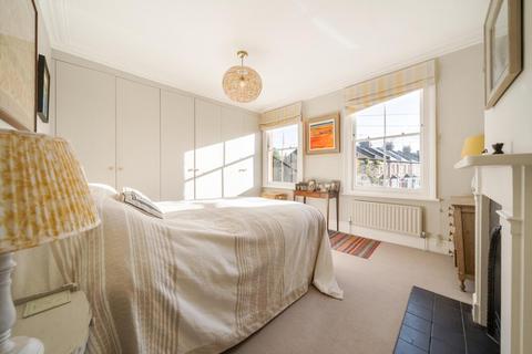58 Wilna Road, London, SW18 3BA