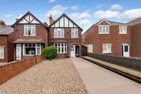 3 bedroom semi-detached house to rent, Longmoor Lane, Sandiacre, Nottingham, Nottinghamshire, NG10