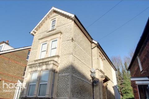 1 bedroom apartment to rent, Union Street, Kent