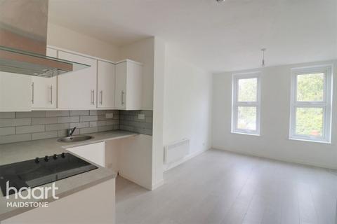 1 bedroom apartment to rent, Union Street, Kent