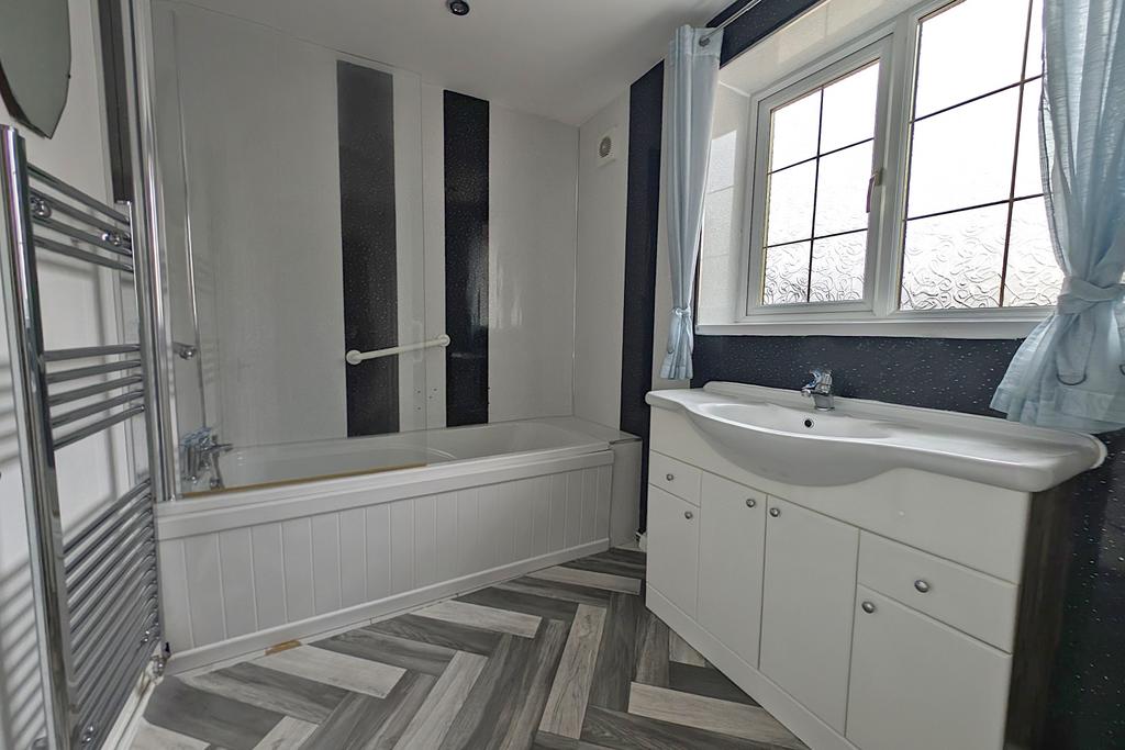 Downstairs Bathroom