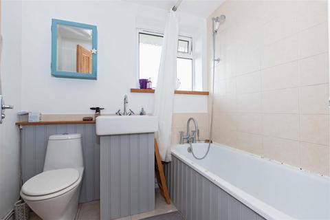 2 bedroom flat for sale, Raleigh Way, Goring By Sea