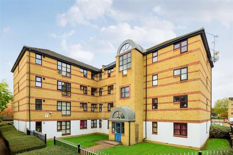 1 bedroom apartment to rent, Windsock Close, Surrey Quays SE16