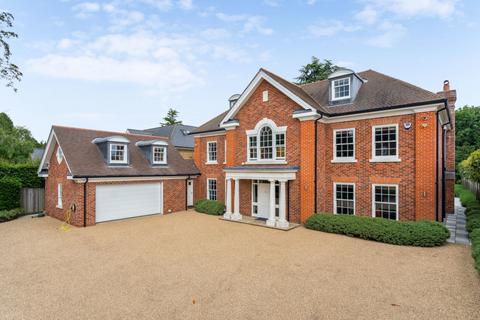 6 bedroom detached house for sale, Camp Road, Gerrards Cross, Buckinghamshire