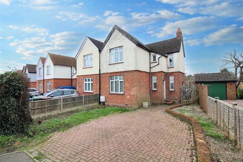 2 bedroom semi-detached house for sale, Mandeville Road, Aylesbury