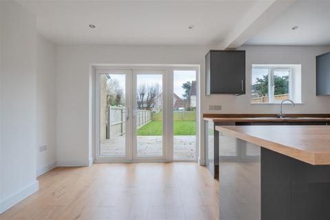 3 bedroom semi-detached house for sale, Dunster Road, Keynsham, Bristol