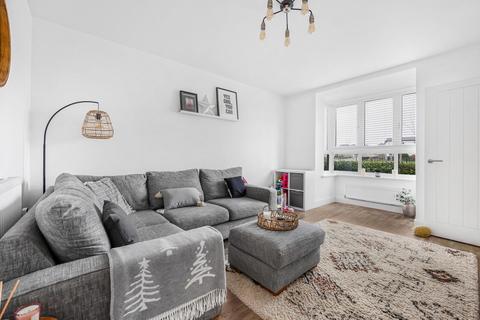 2 Furrow Close, Cheltenham, GL52 3NB