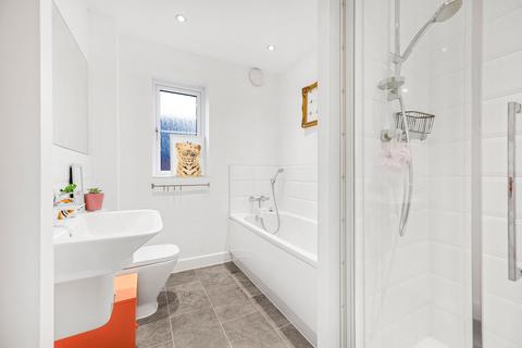 2 Furrow Close, Cheltenham, GL52 3NB