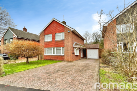 3 bedroom detached house for sale, Poynings Crescent, Basingstoke, Hampshire