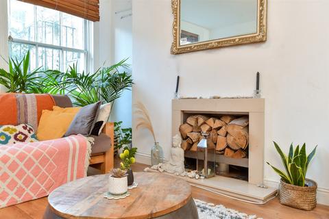 2 bedroom apartment for sale, Roundhill Crescent, Brighton, East Sussex