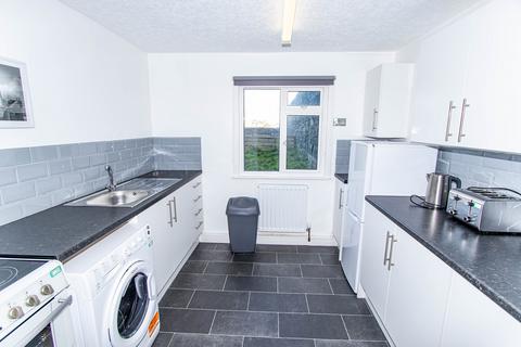 2 bedroom maisonette for sale, Breadalbane Crescent, Wick, Highland. KW1 5AS