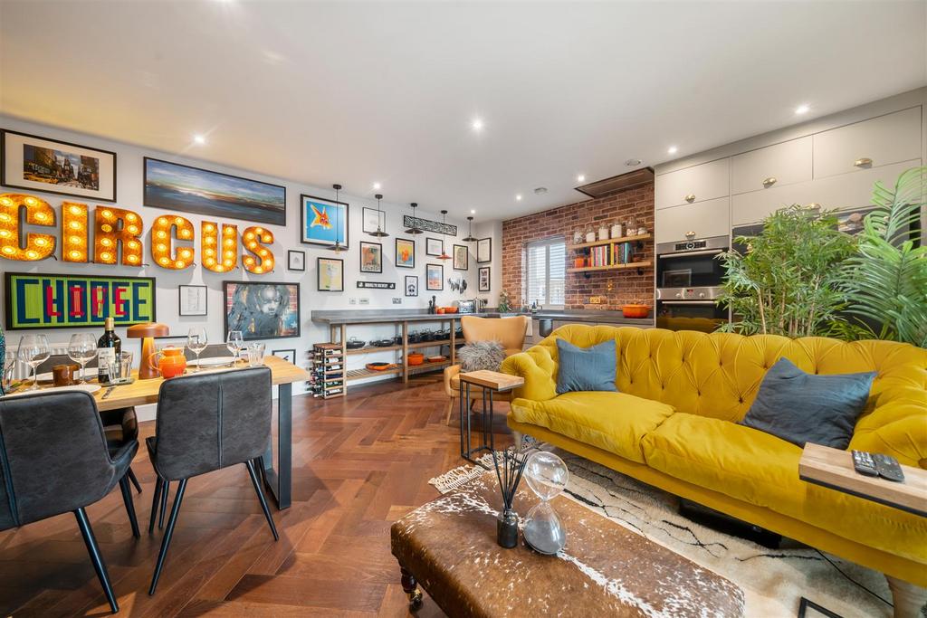 Gorgeous Open Plan Kitchen/Reception Room