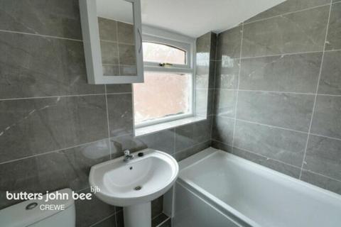 2 bedroom semi-detached house to rent, Remer Street, CREWE