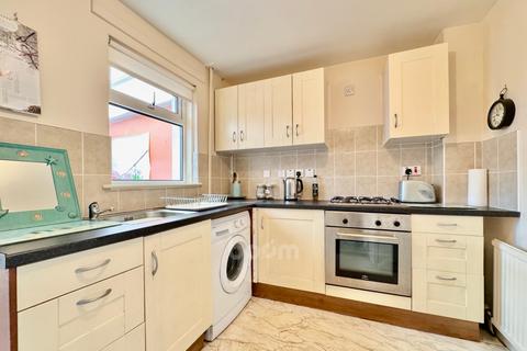 2 bedroom terraced house for sale, 48 Manuel Avenue, Beith