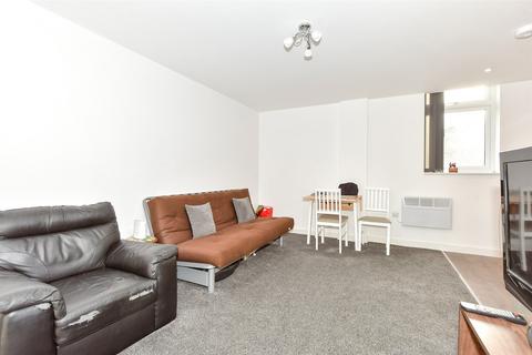 1 bedroom ground floor flat for sale, High Street, Bognor Regis, West Sussex