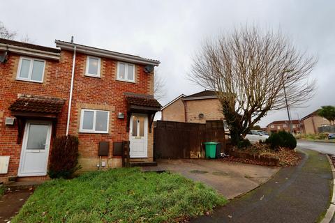 2 bedroom semi-detached house to rent, Brianne Drive, Thornhill, CF14