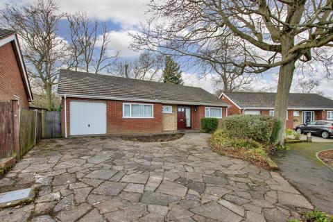 2 bedroom bungalow for sale, Studley Crescent, Longfield, Kent, DA3