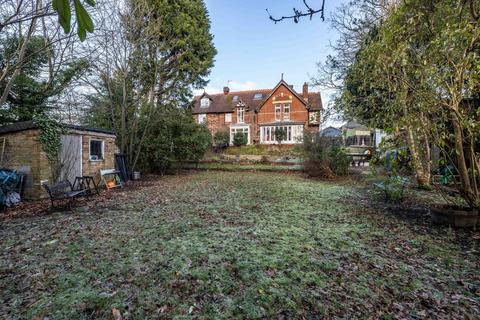 5 bedroom character property for sale, Staines Hill, Sturry, CT2