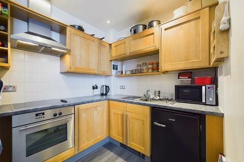 2 bedroom apartment for sale, Spa Road, Gloucester, Gloucestershire, GL1