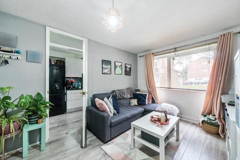 1 bedroom flat for sale, West Reading,  Berkshire,  RG30