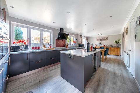 5 bedroom detached house for sale, Campion Close, Southampton SO31