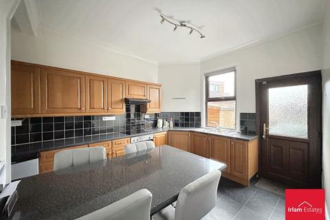 2 bedroom end of terrace house for sale, Mosley Common Road, Worsley, M28