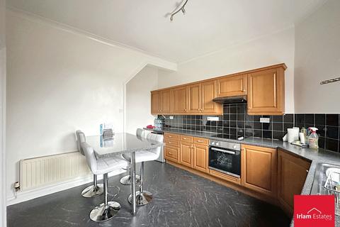 2 bedroom end of terrace house for sale, Mosley Common Road, Worsley, M28