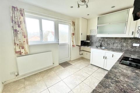 2 bedroom semi-detached house to rent, Jenkins Close, Plymouth PL9