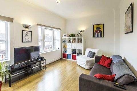 2 bedroom flat for sale, King & Queen Wharf, London SE16