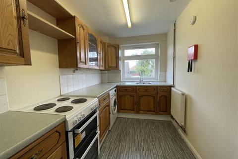 1 bedroom apartment to rent, Pindar Road, Scarborough YO11