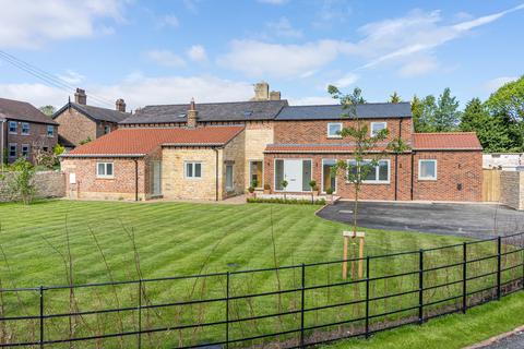 4 bedroom detached house for sale, Tadcaster, North Yorkshire LS24