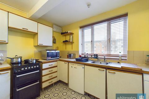 3 bedroom apartment for sale, Regency Court, Bradford, West Yorkshire, BD8