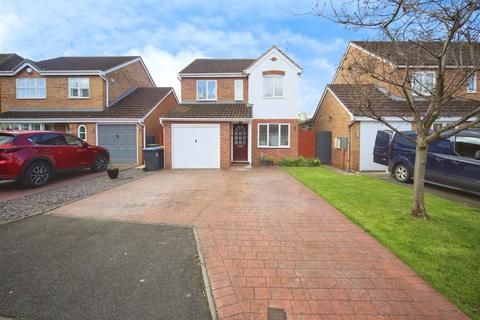 3 bedroom detached house for sale, Kiln Close, Studley B80