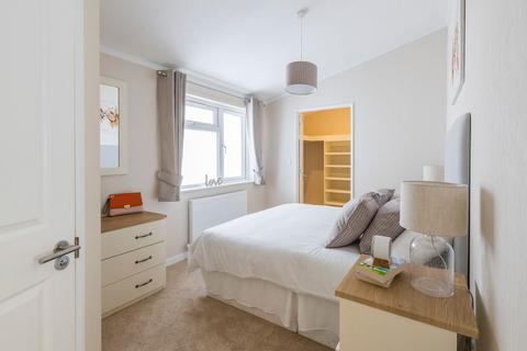 2 bedroom lodge for sale, Beverley