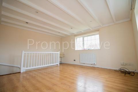 Studio to rent, Bunting Road Luton LU4 0UU