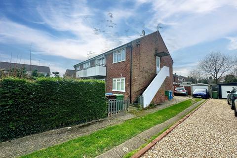 2 bedroom maisonette for sale, Beta Road, Farnborough, Hampshire, GU14