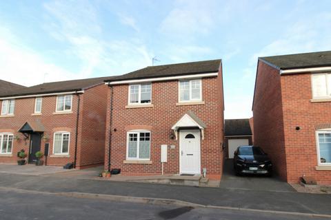 4 bedroom detached house to rent, Clement Dalley Drive, Kidderminster, DY11