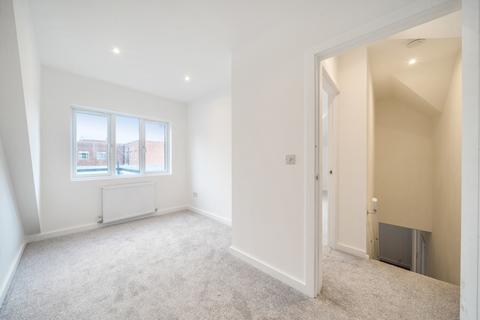 3 bedroom flat to rent, Sidcup High Street Sidcup DA14