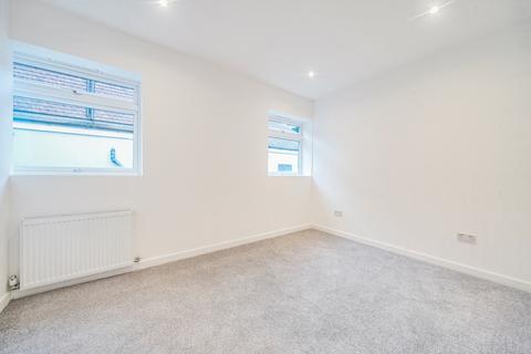 2 bedroom flat to rent, Sidcup High Street Sidcup DA14