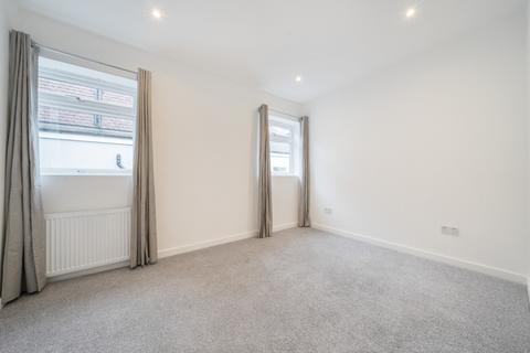 2 bedroom flat to rent, Sidcup High Street Sidcup DA14